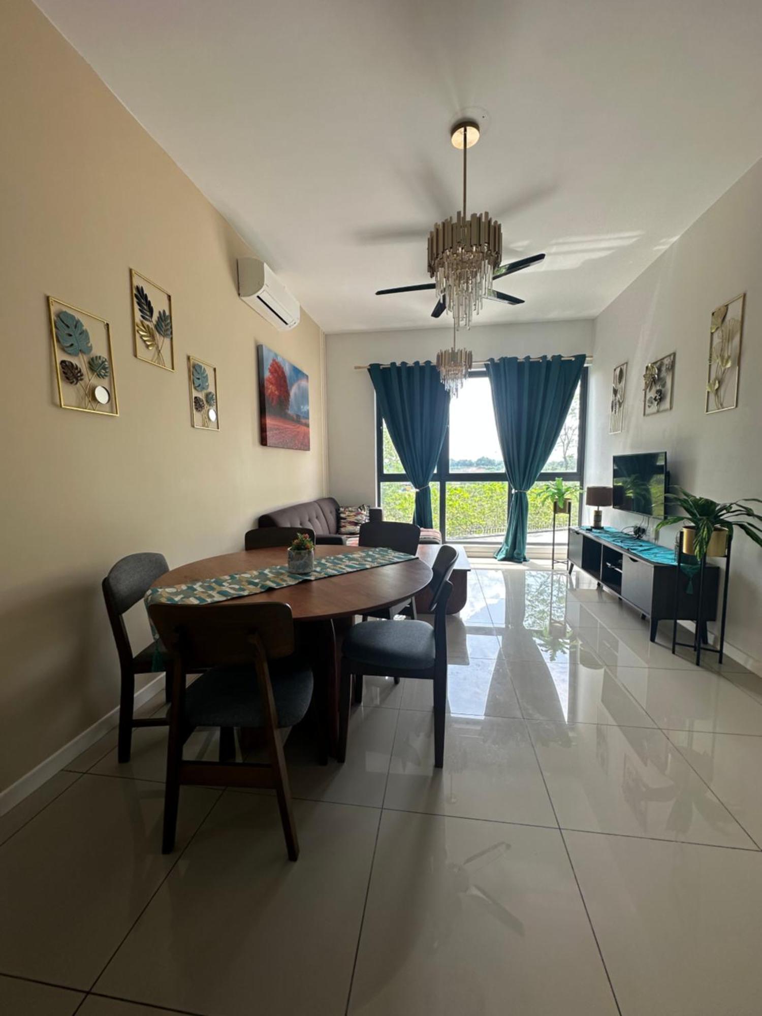 The Clio 2 Residences, Beside Conezion, Beside Ioi City Mall, Opposite Serdang Hospital, Beside Uniteen And Upm, Putrajaya Luaran gambar